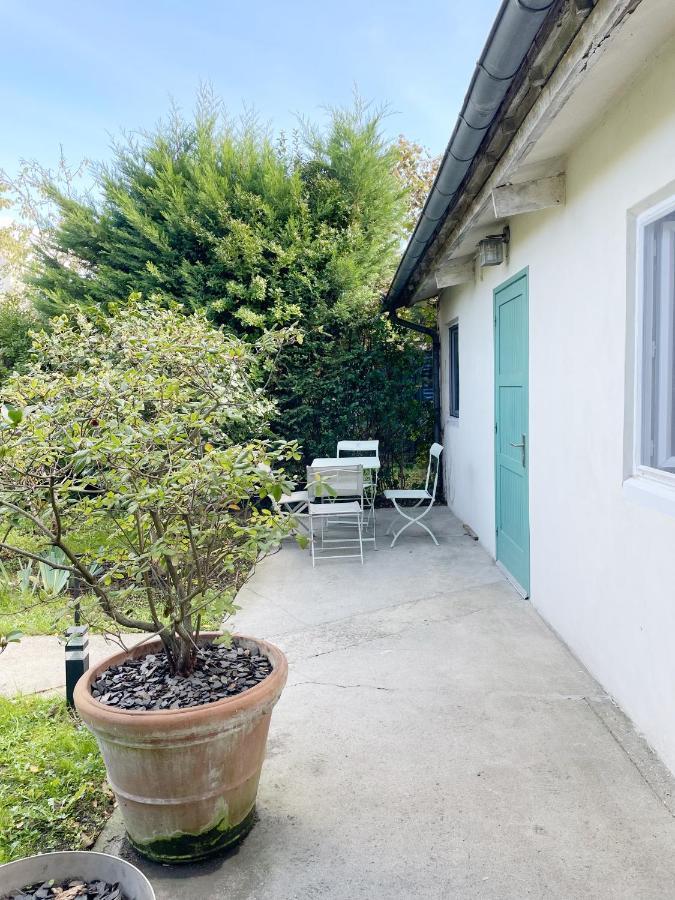 Maisonnette Dans Jardin Partage Bois-Colombes Kültér fotó